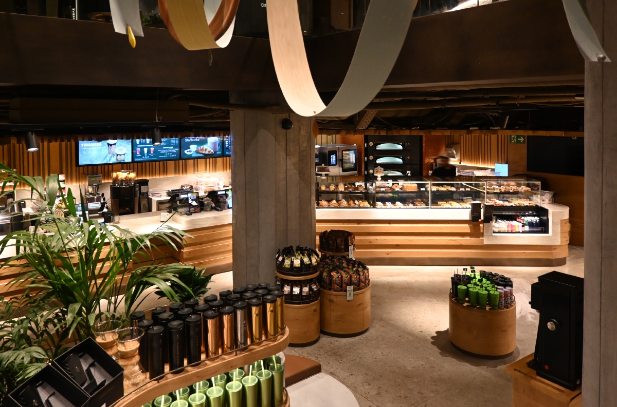 JORDAO na Starbucks Bernabéu