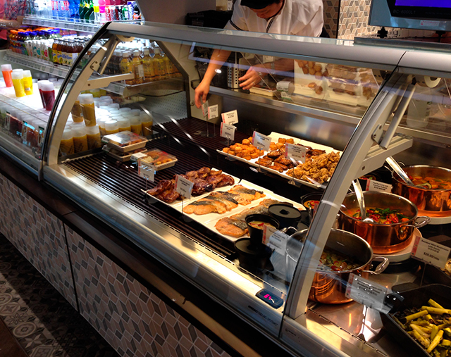 COLUMBUS VITRINAS TAKE-AWAY