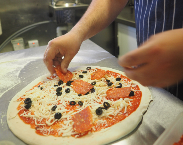 Bancadas para preparação de Pratos frios e Saladas NEXT da JORDÃO. Bancadas para preparação de Pratos frios e Saladas NEXT da JORDÃO.